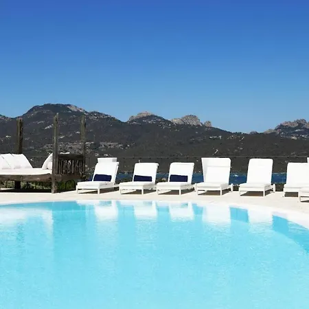 Appartamento Cala Di Volpe Delightful Sea View With Private Pool Abbiadori