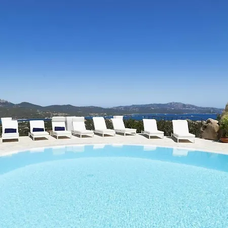 Cala Di Volpe Delightful Sea View With Private Pool Abbiadori